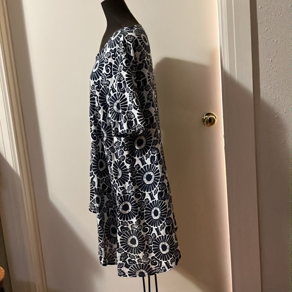 FLAX LINEN, size large. - Picture 5 of 14